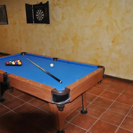 Arroyo Del Valle No Hay Piscina Ferienhaus San Andrés del Rabanedo
