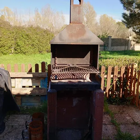 Arroyo Del Valle No Hay Piscina Casa de Férias San Andres del Rabanedo