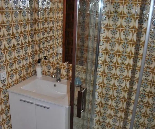 Arroyo Del Valle No Hay Piscina 度假居