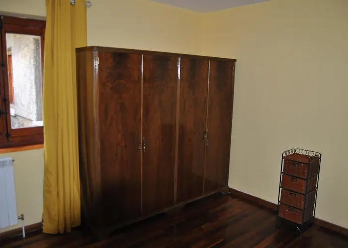 Arroyo Del Valle No Hay Piscina San Andrés del Rabanedo