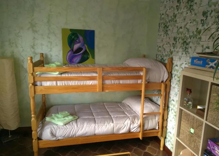 Arroyo Del Valle No Hay Piscina * San Andrés del Rabanedo